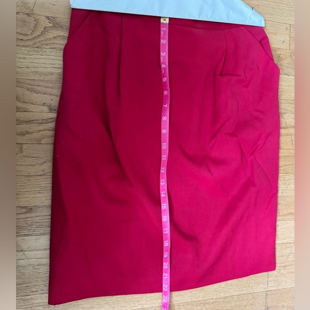 Preswick & Moore Deep Red Wool Blazer with matching skirt - Picture 8 of 16